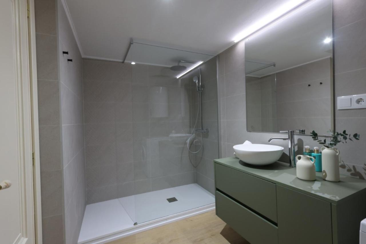Florit Flats - The Apolo Apartment Валенсия Екстериор снимка